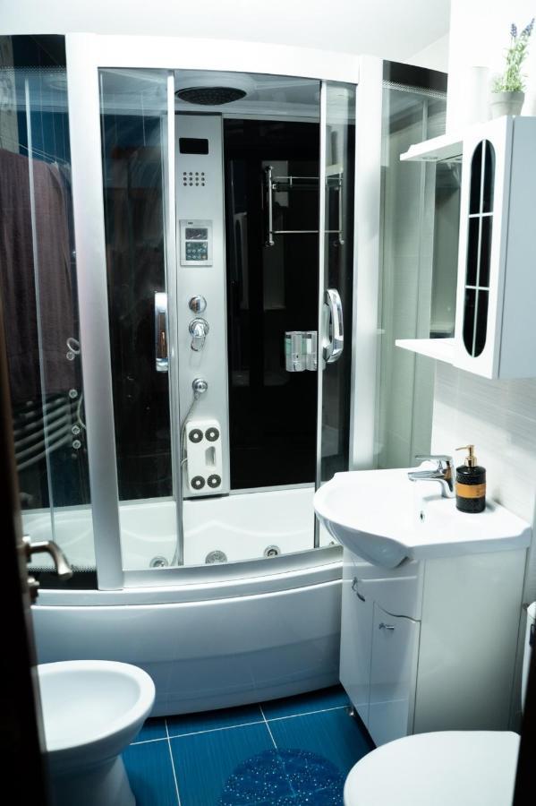 Apartmán Apartament Luxury Hura-Humora Exteriér fotografie