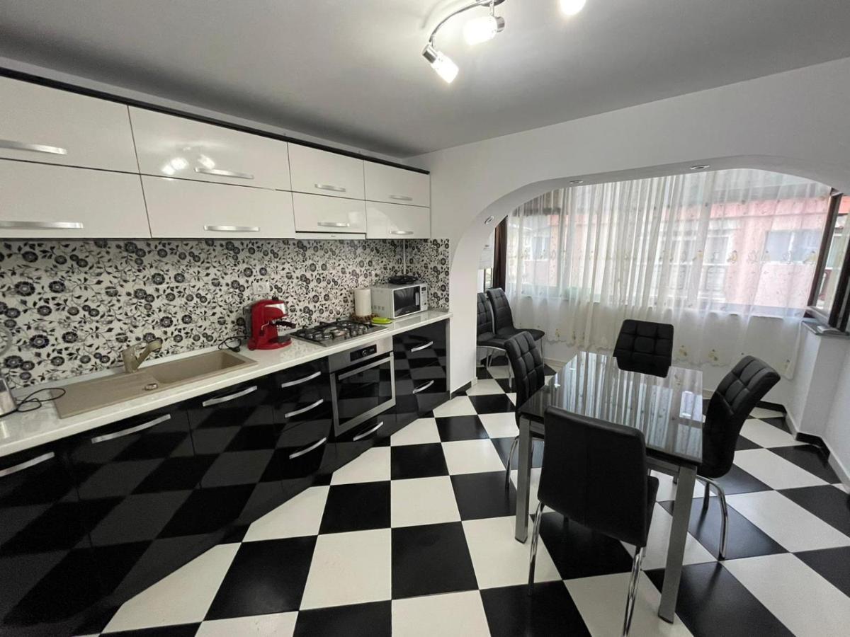 Apartmán Apartament Luxury Hura-Humora Exteriér fotografie